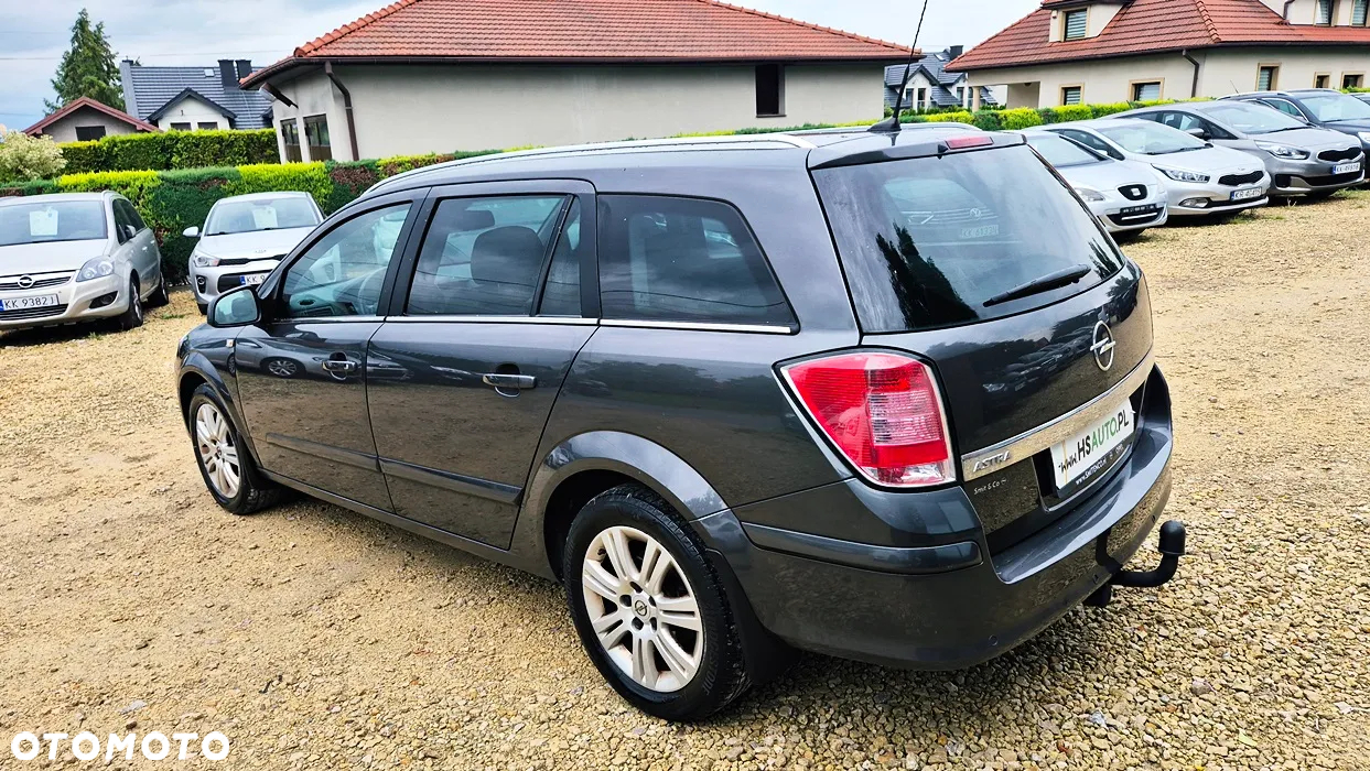 Opel Astra 1.6 Cosmo - 19