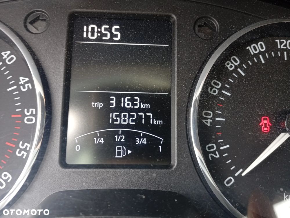 Skoda RAPID 1.6 TDI DPF Elegance - 7