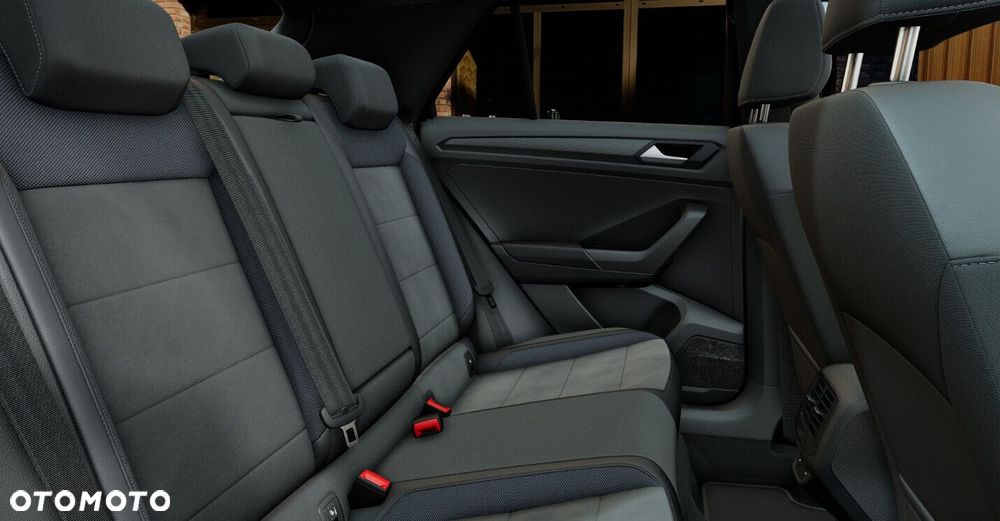 Volkswagen T-Roc - 9
