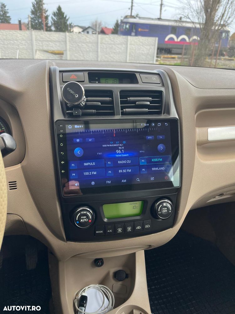 Kia Sportage 2.0i 4x4 EX Comfort+ - 6