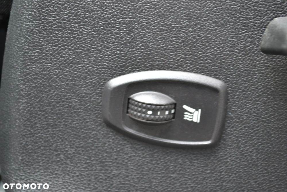 Renault Captur (ENERGY) TCe 90 INTENS - 28