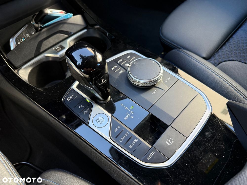 BMW Seria 2 220i M Sport - 14