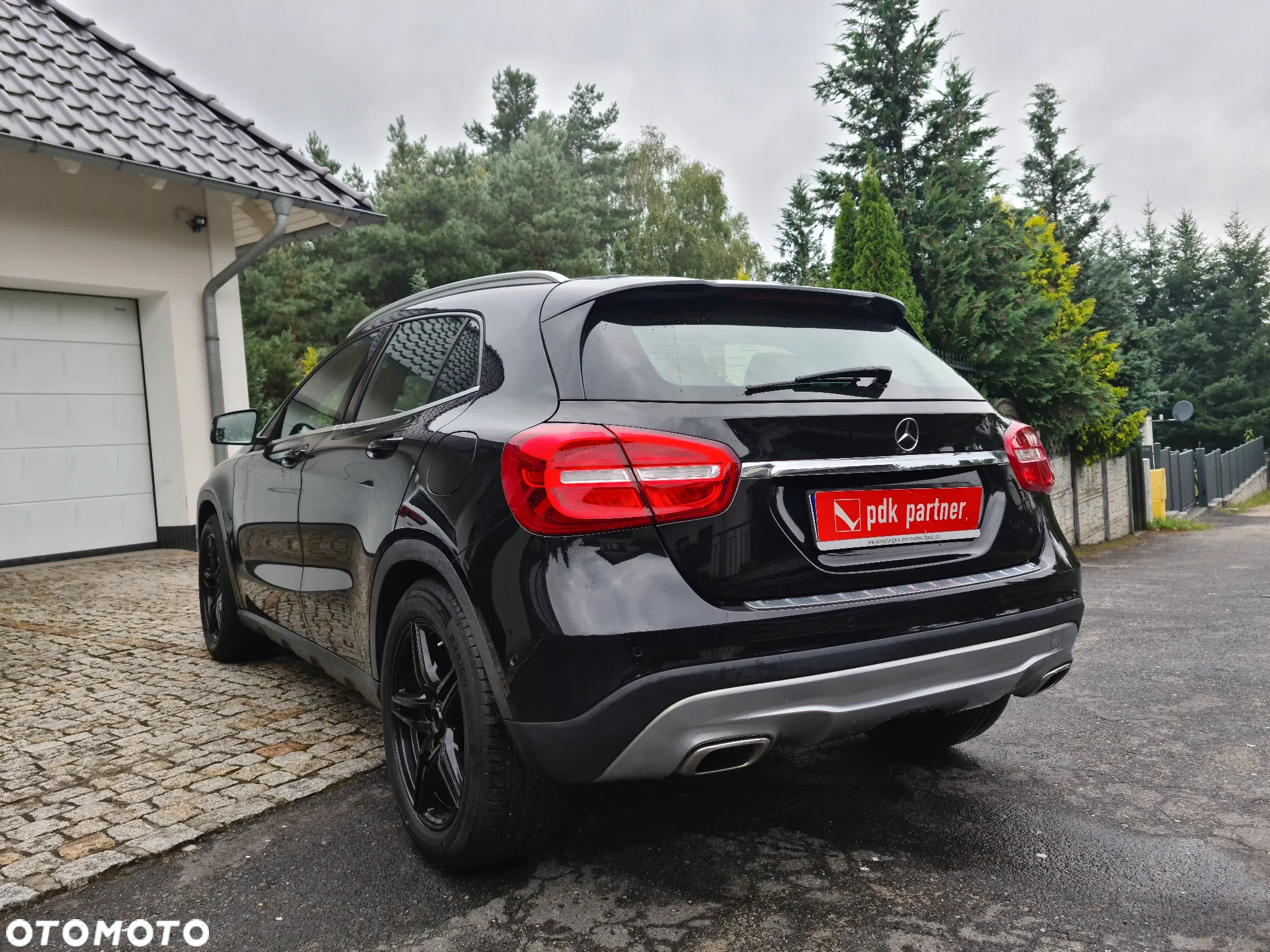 Mercedes-Benz GLA - 7