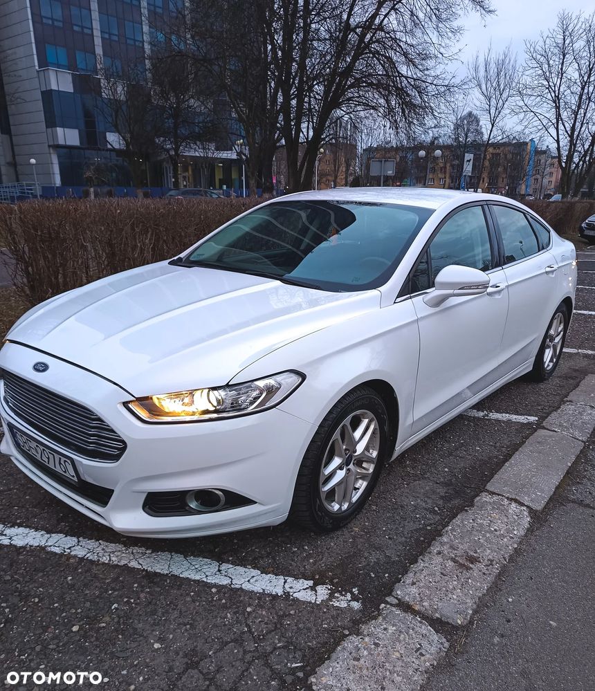 Ford Fusion - 4
