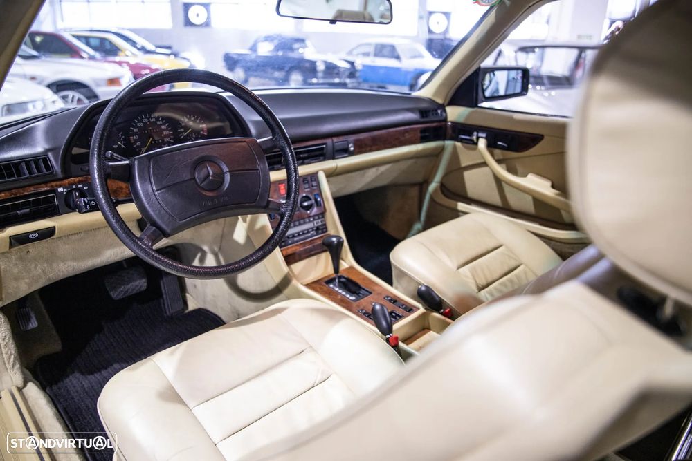 Mercedes-Benz W126 (1979-1992) - 23