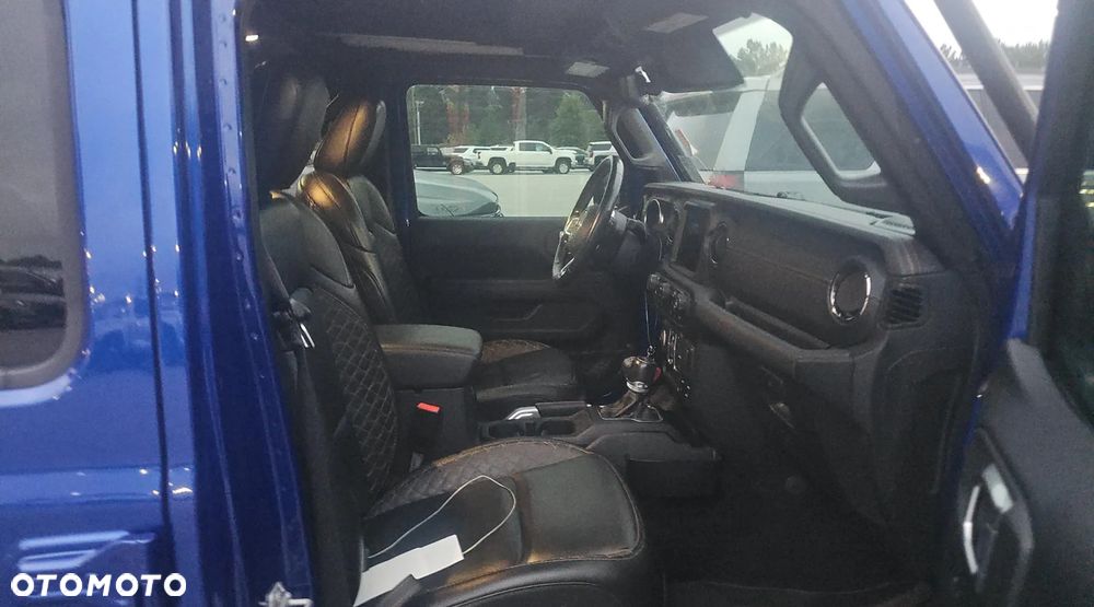 Jeep Wrangler Unlimited 3.6 Automatik Sahara - 9