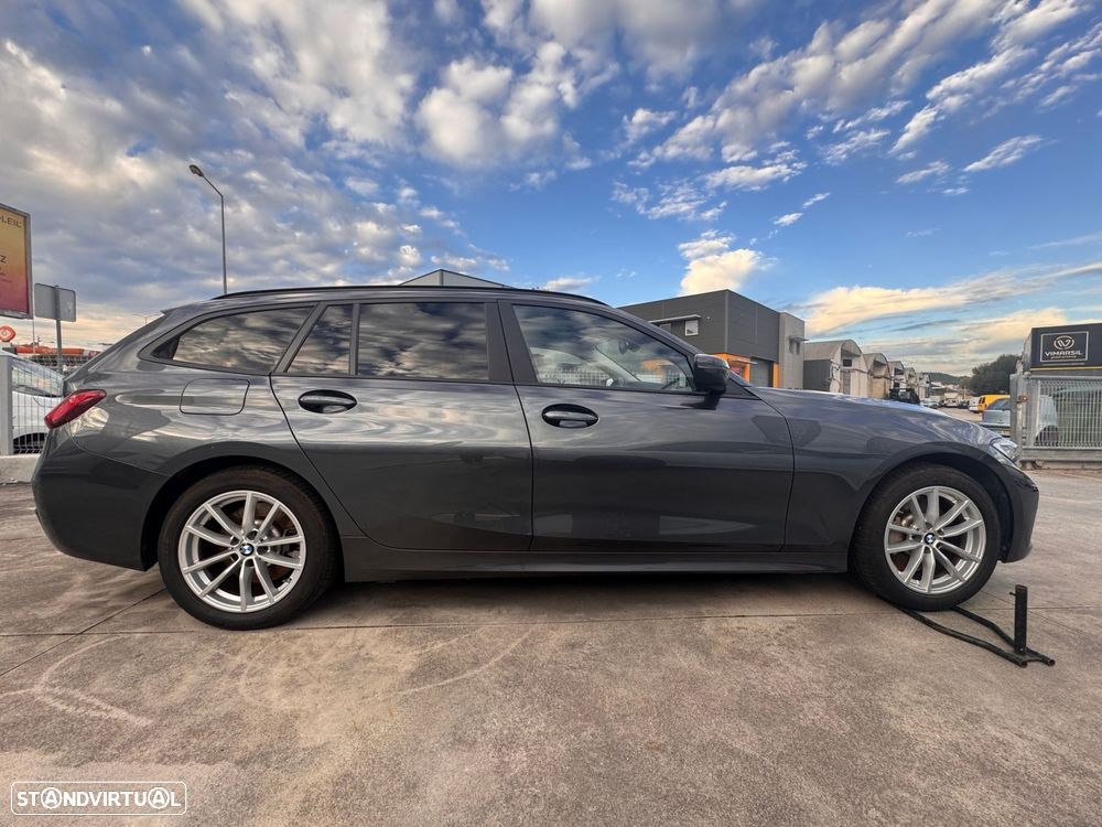 BMW 330 e Touring Corporate Edition Auto - 3