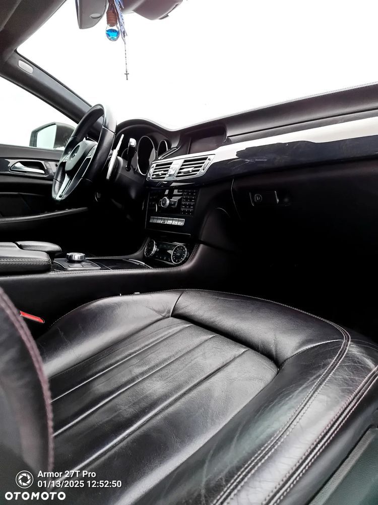 Mercedes-Benz CLS 350 CDI 4-Matic BlueEff - 8
