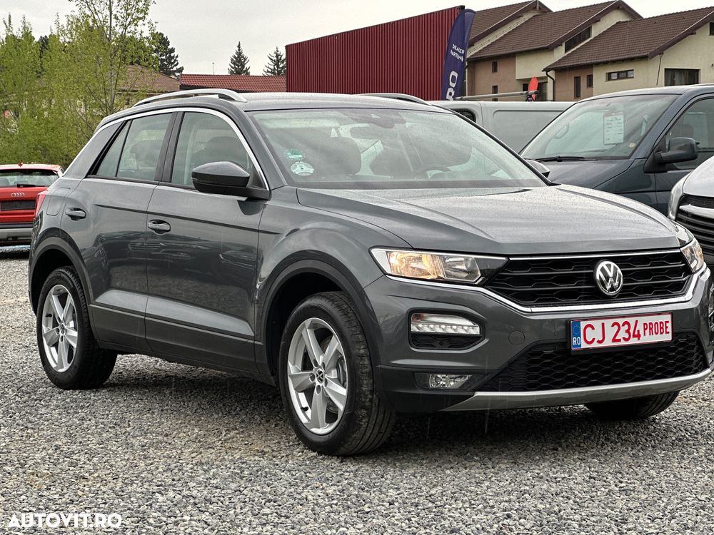 Volkswagen T-Roc - 17