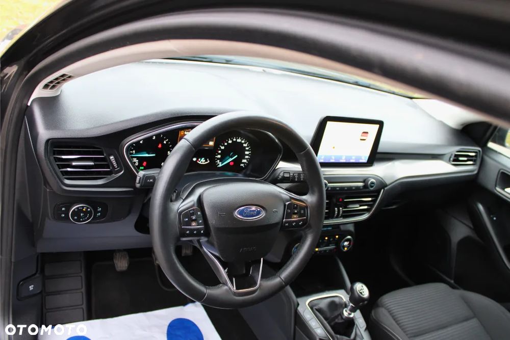 Ford Focus 1.5 EcoBlue STart-Stopp-System TITANIUM - 17