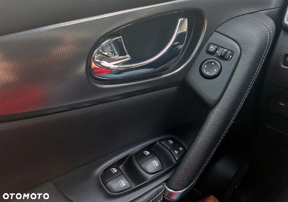 Nissan Qashqai 1.6 DIG-T Tekna - 9