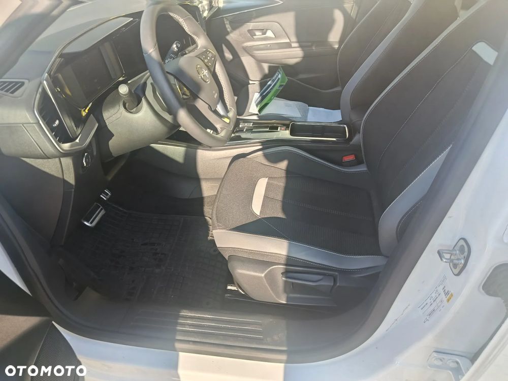 Opel Mokka 1.2 T GS S&S - 12