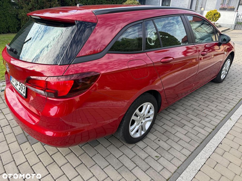Opel Astra 2021 photo 5