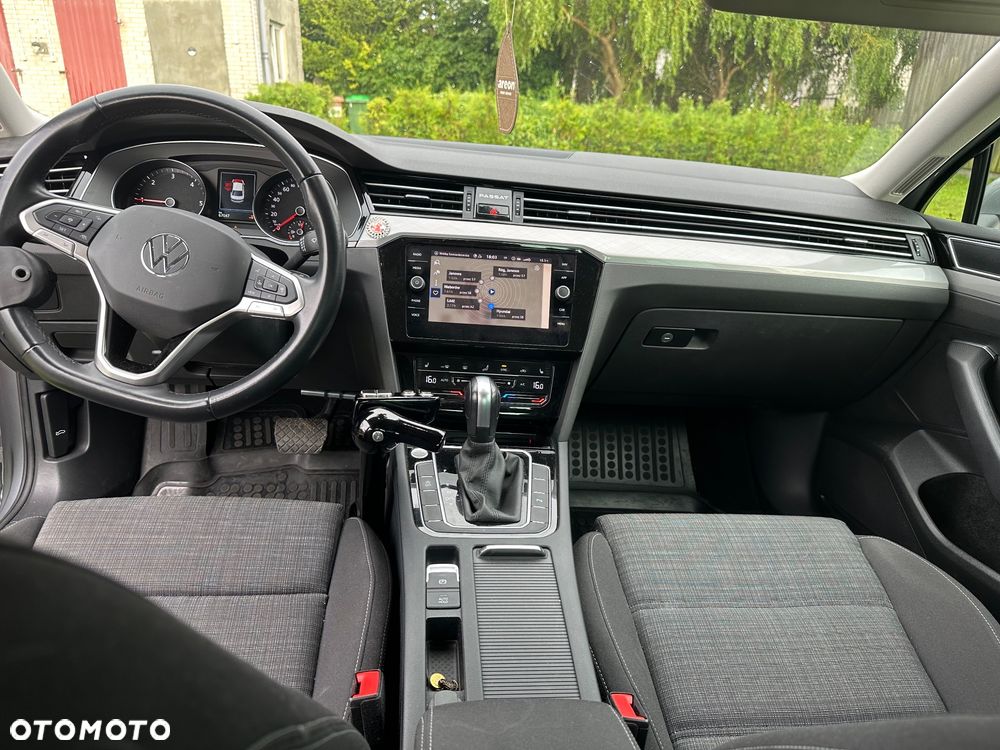 Volkswagen Passat 2.0 TDI EVO Business DSG - 8