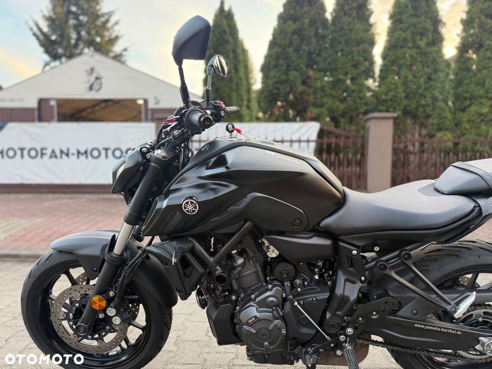 Yamaha MT - 18
