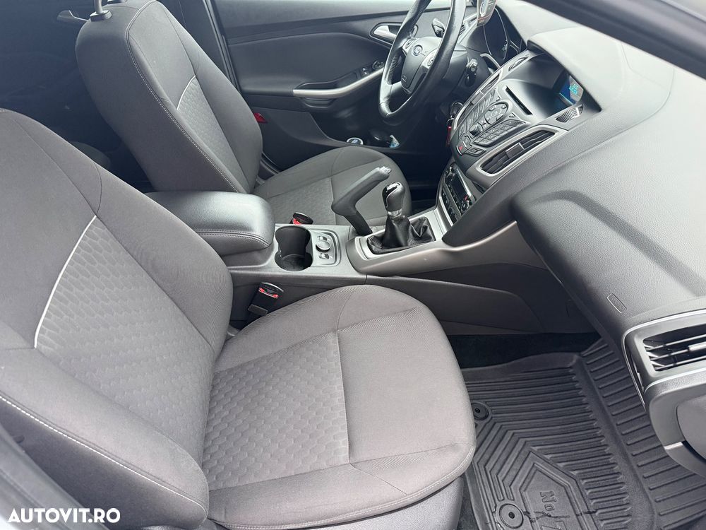 Ford Focus 1.0 EcoBoost 99g Start-Stopp-System SYNC Edition - 12