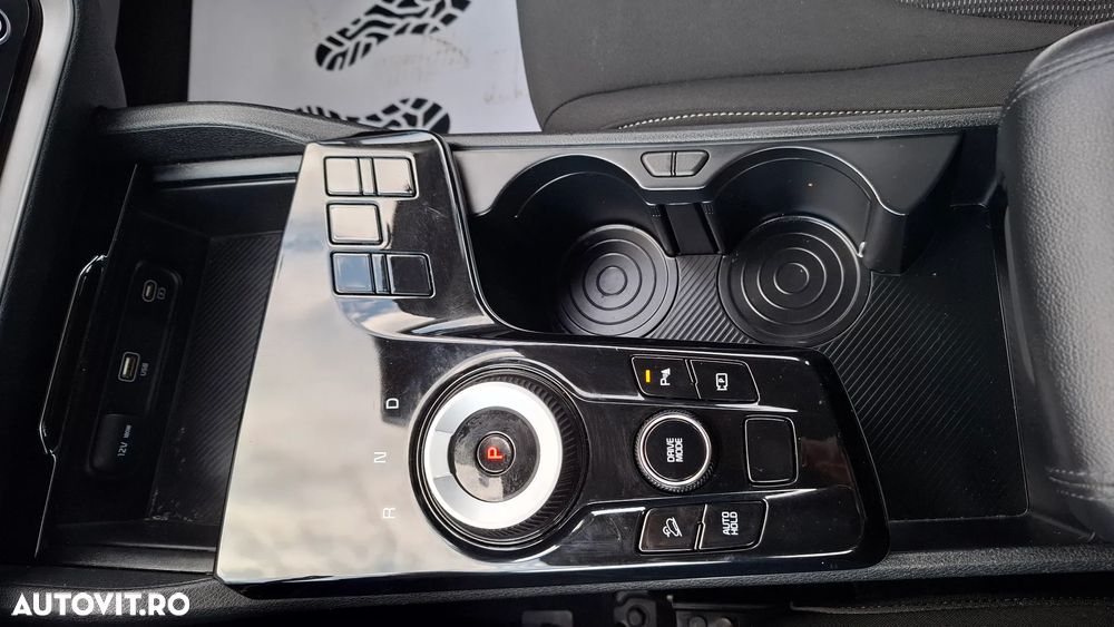 Kia Sportage 1.6T-GDI 2WD Aut. Vision - 34