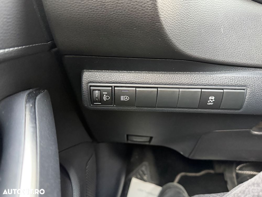 Toyota Corolla 1.8 HSD Dynamic - 16