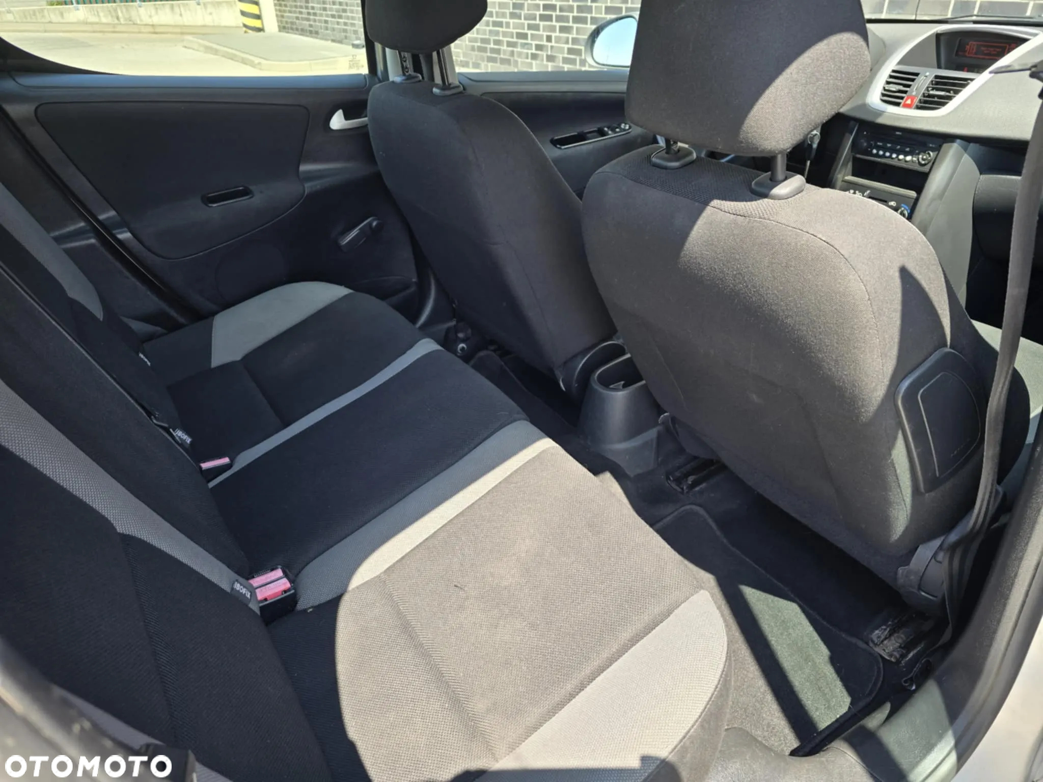 Peugeot 207 1.4 16V Sporty - 23