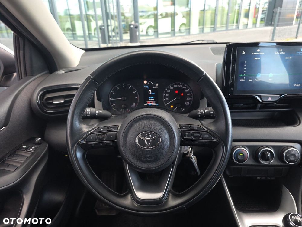Toyota Yaris 1.5 Comfort - 13
