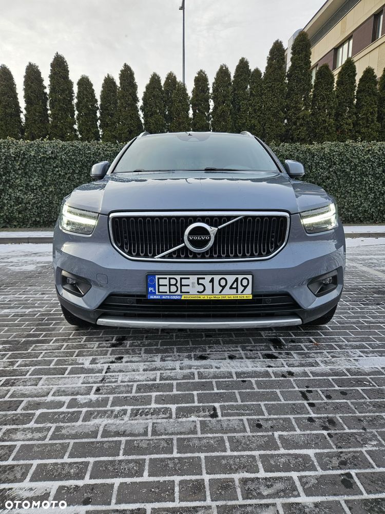 Volvo XC 40 T3 Momentum - 1