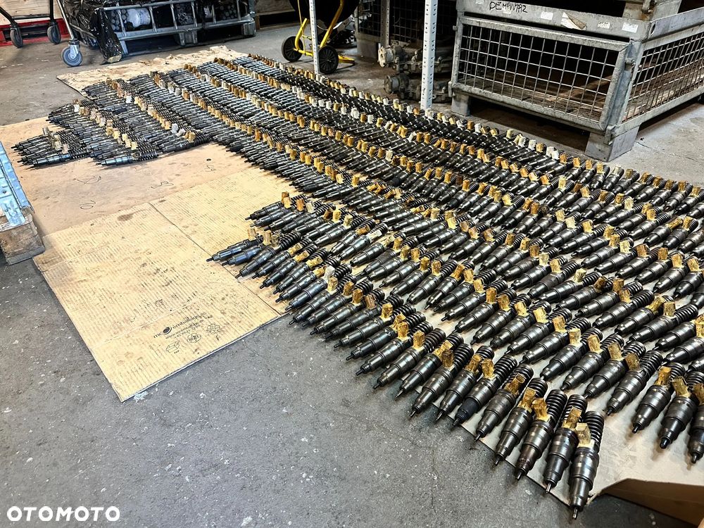 Pompowtryskiwacz / wtryskiwacz VOLVO RENAULT  FH12, FH13 21582103 do regeneracji - 3