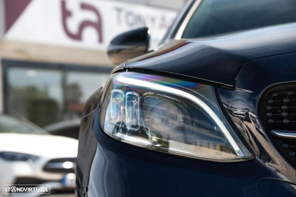 Mercedes-Benz C 300 de T 9G-TRONIC Night Edition - 23