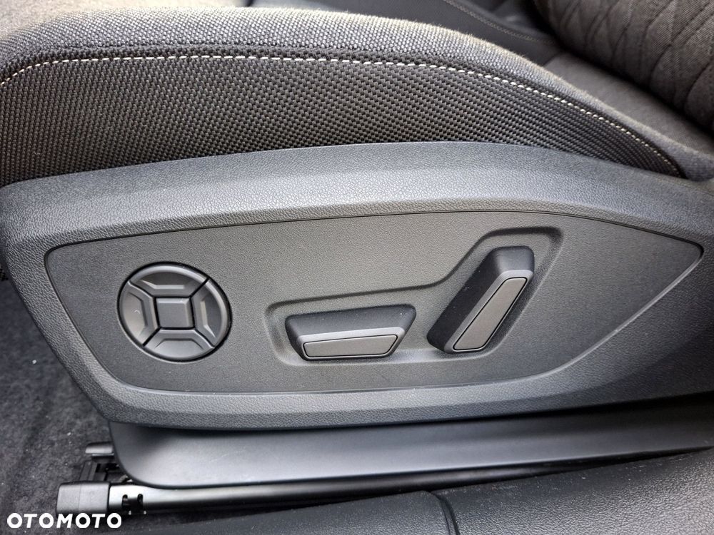 Audi A5 Limousine - 10