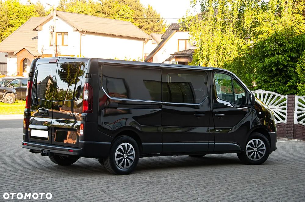 Renault Trafic - 16