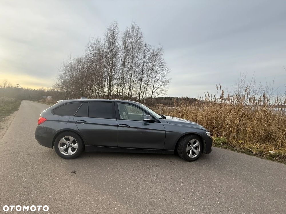 BMW Seria 3 - 2
