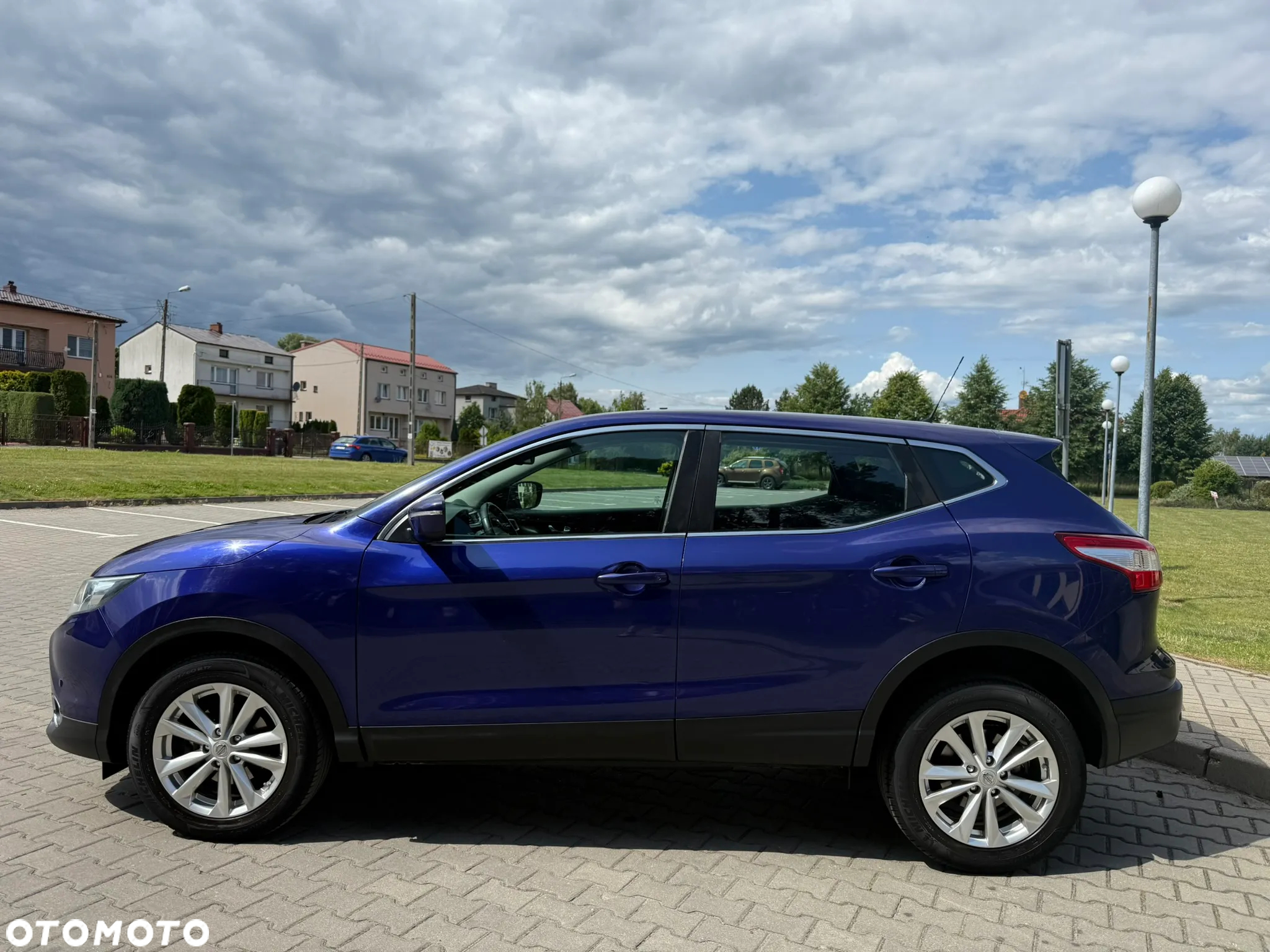 Nissan Qashqai 1.6 dCi Visia S&S - 17