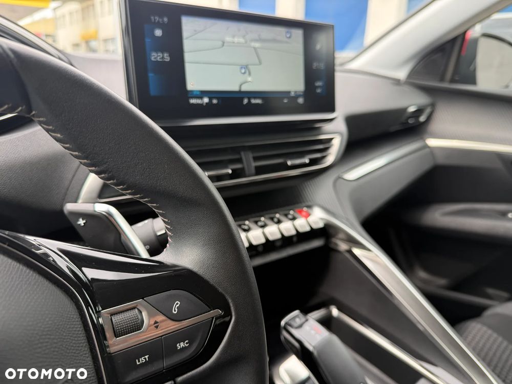 Peugeot 3008 1.2 PureTech Active Pack S&S EAT8 - 24