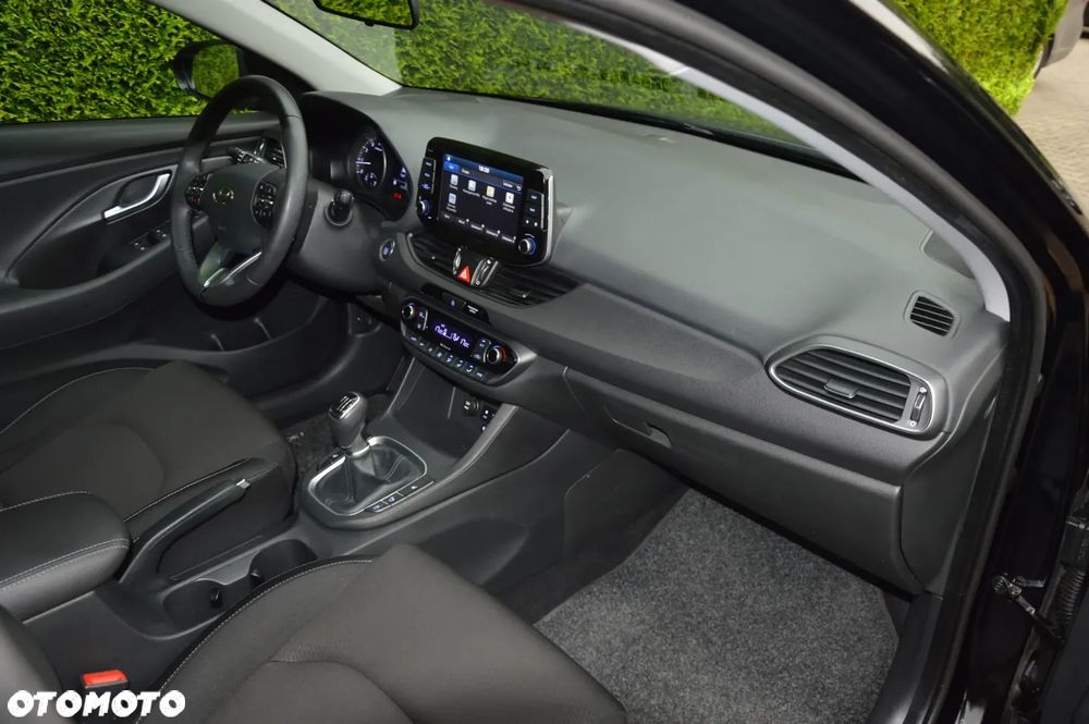 Hyundai i30 1.4 T-GDI Intro Edition - 30