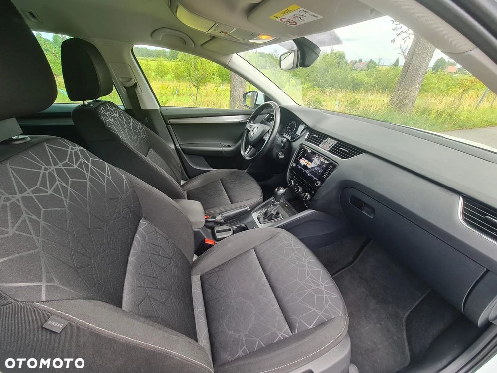 Skoda Octavia 1.0 TSI DSG Style - 8