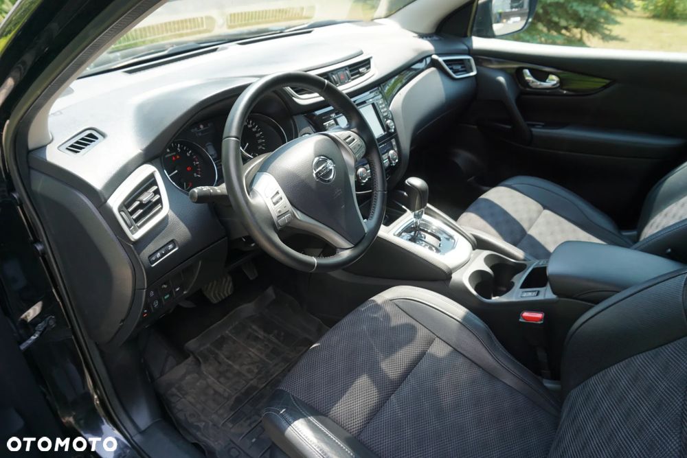 Nissan Qashqai 1.2 DIG-T Tekna Xtronic - 16