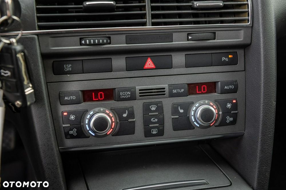 Audi A6 Avant 3.0 TDI tiptronic quattro - 24