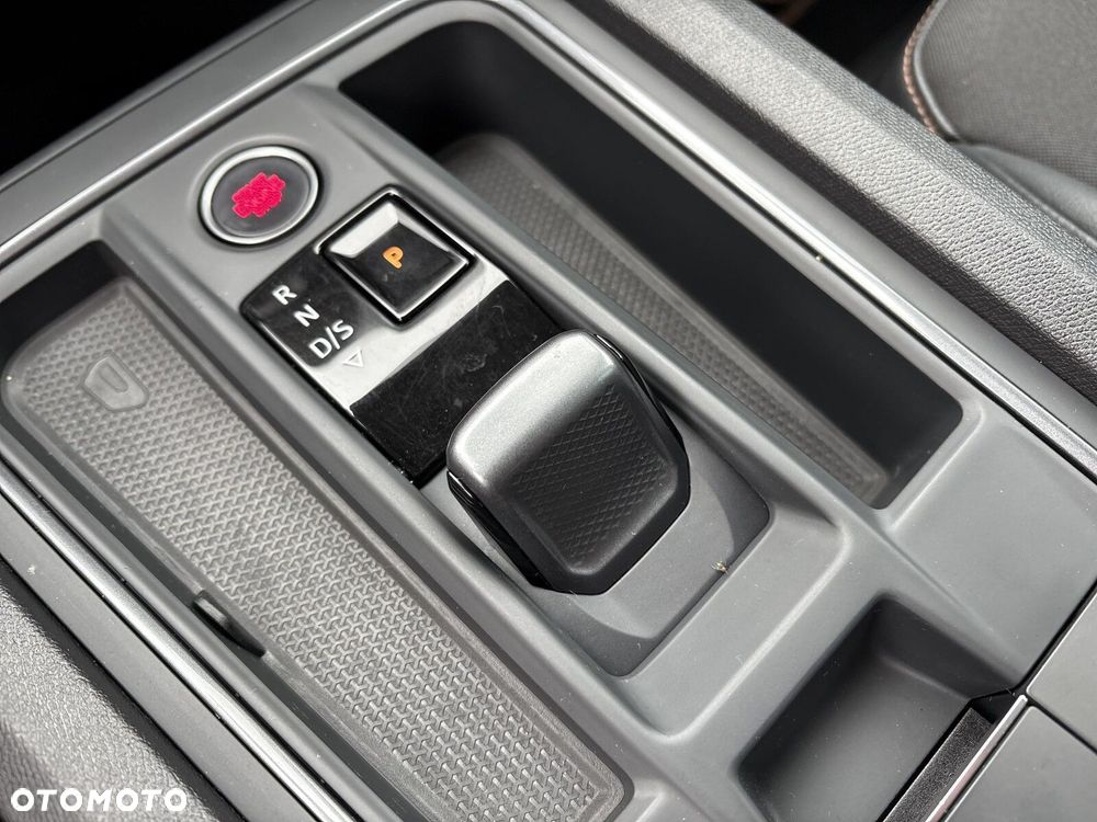 Cupra Formentor 1.4 e-Hybrid DSG - 17