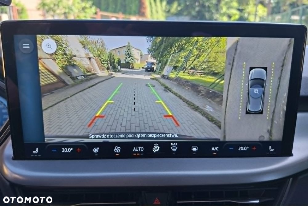 Ford Kuga - 17