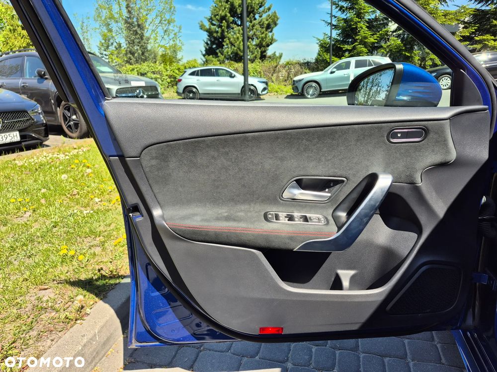 Mercedes-Benz Klasa A 200 AMG Line 7G-DCT - 18