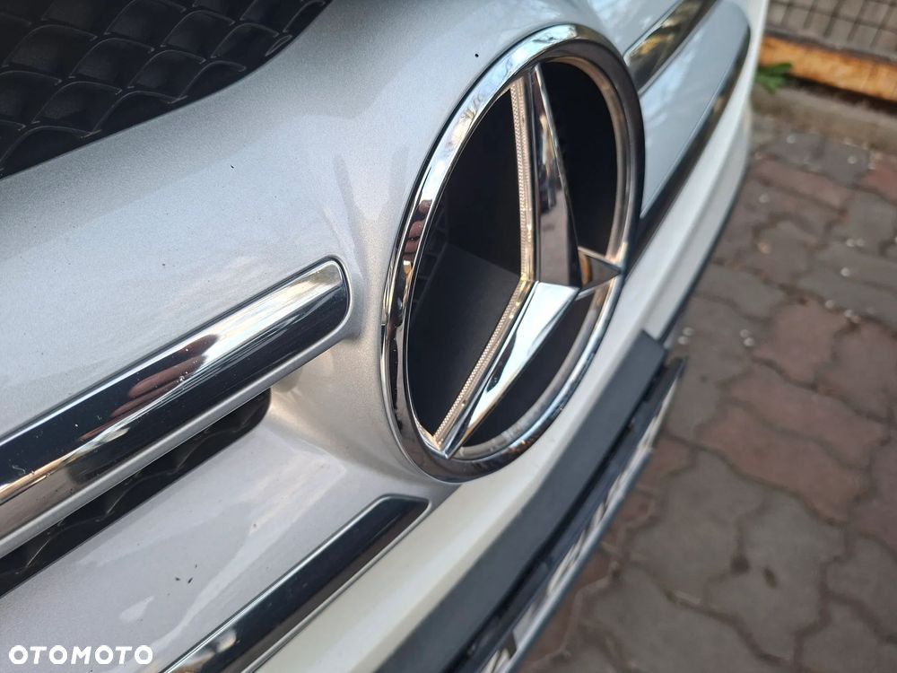 Mercedes-Benz GLA 250 4Matic 7G-DCT SCORE - 7