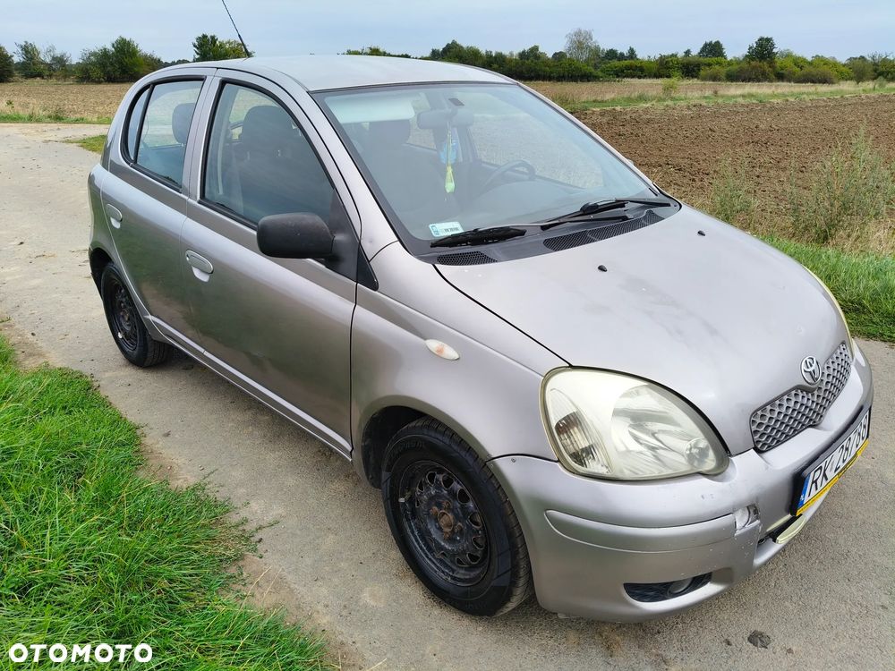 Toyota Yaris 1.4 D-4D Luna - 4