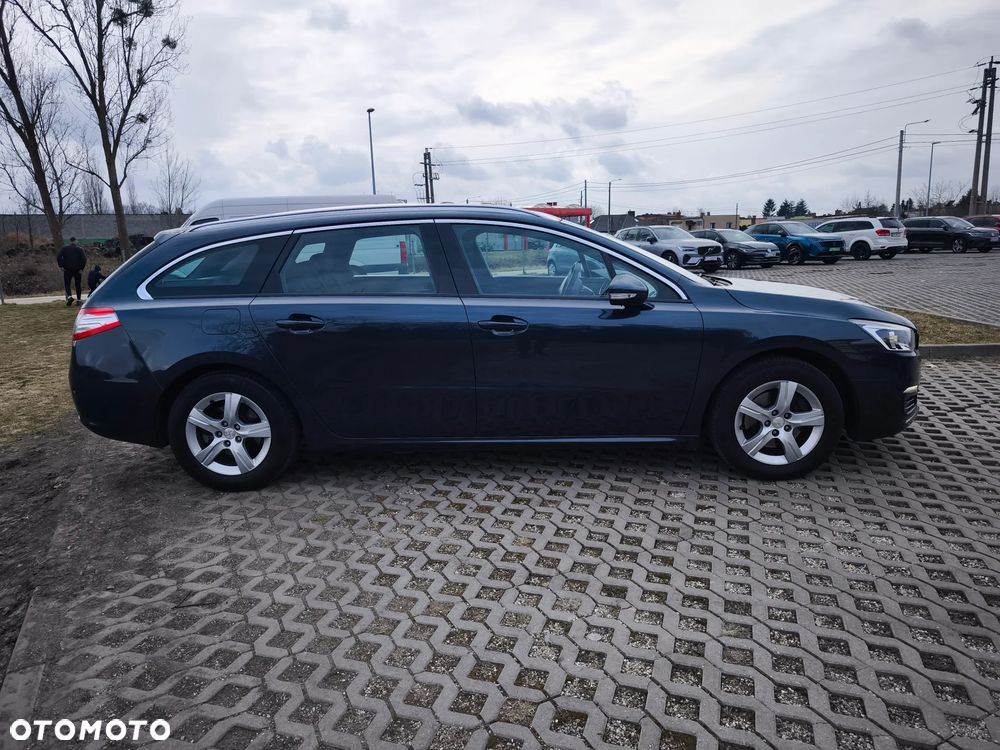 Peugeot 508 HDi FAP 140 Allure - 12