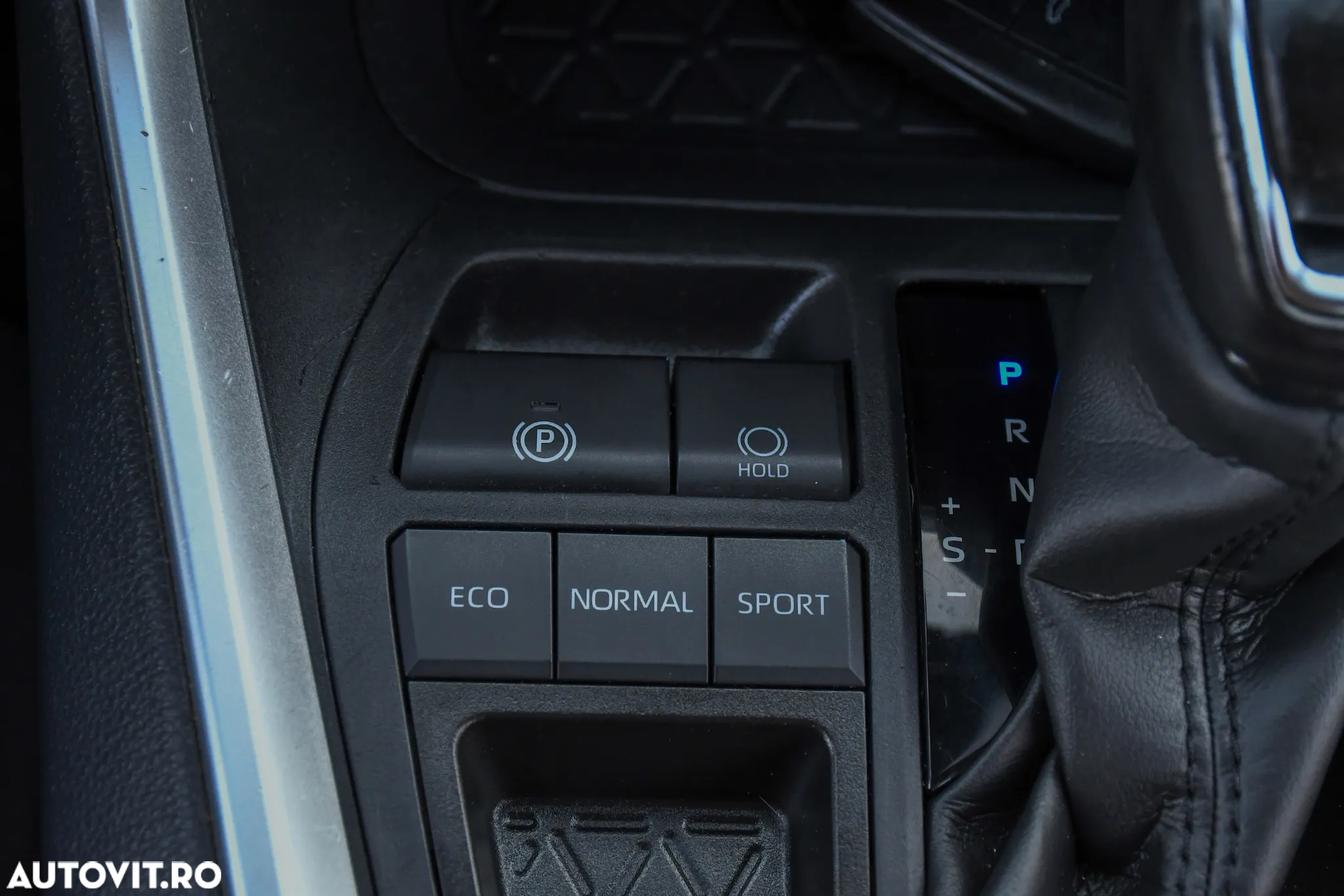 Toyota RAV4 2.5 Hybrid VVT-iE 4x2 Dynamic - 20