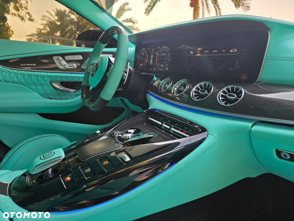 Mercedes-Benz AMG GT 63 S 4Matic+ Speedshift MCT 9G - 13