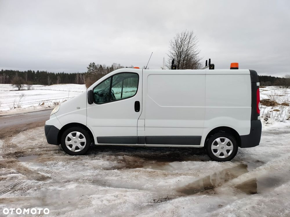 Opel vivaro - 12