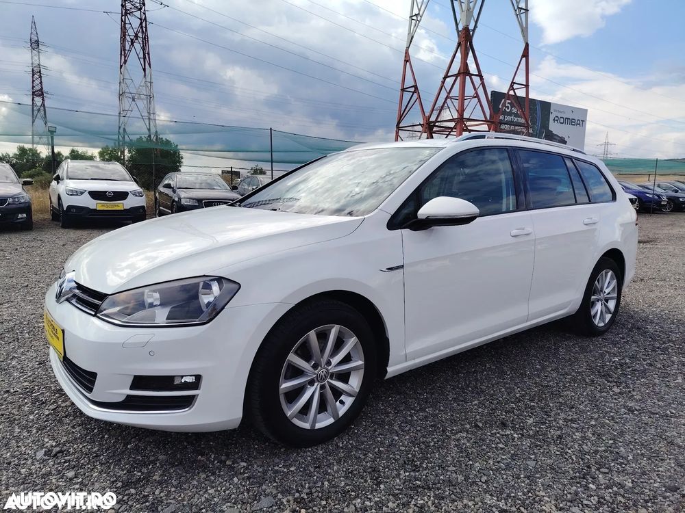 Volkswagen Golf 1.6 TDI BlueMotion Technology Lounge - 4