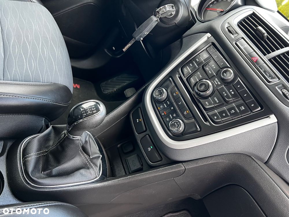 Opel Mokka 1.4 T Cosmo - 30