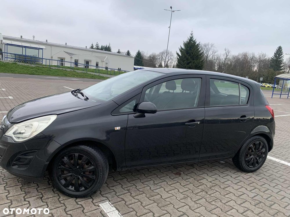Opel Corsa - 4