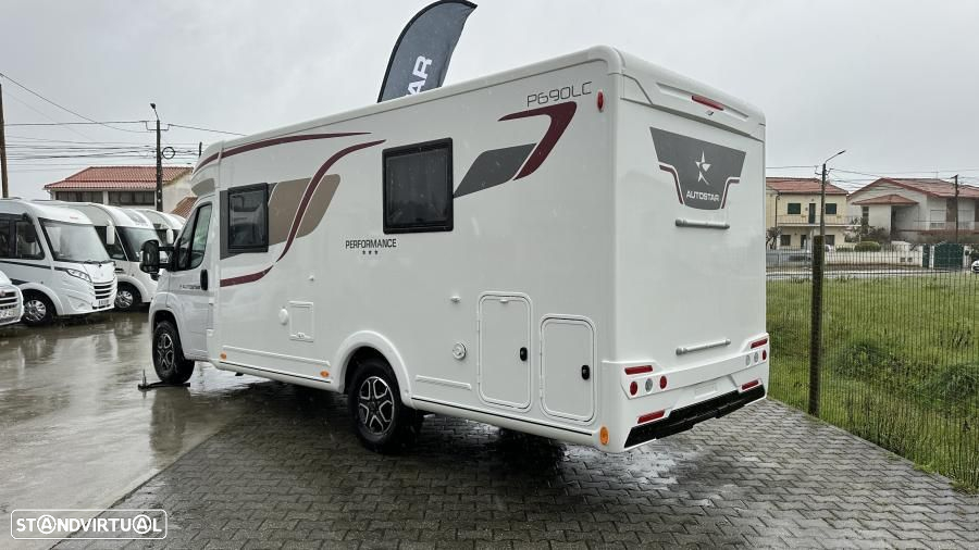 Autostar Performance P690LC cama central (NOVA) - 40