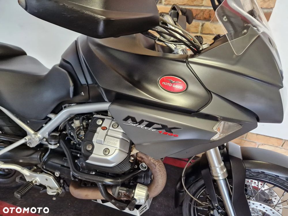 Moto Guzzi Stelvio - 16
